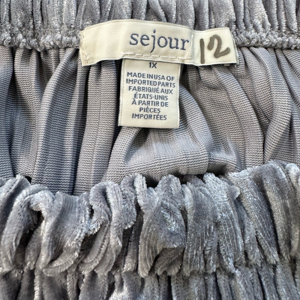 Séjour (Nordstrom) 1x gray pleated velvet midi skirt, EUC